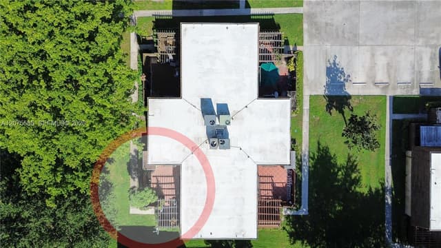 516 5th Ln, Green Acres FL 33463 - Green Acres, FL - Photo 2