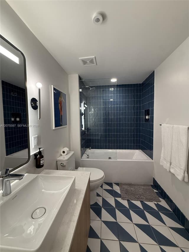 159 NE 6th St # 1920, Miami FL 33132 - Miami, FL - Photo 6