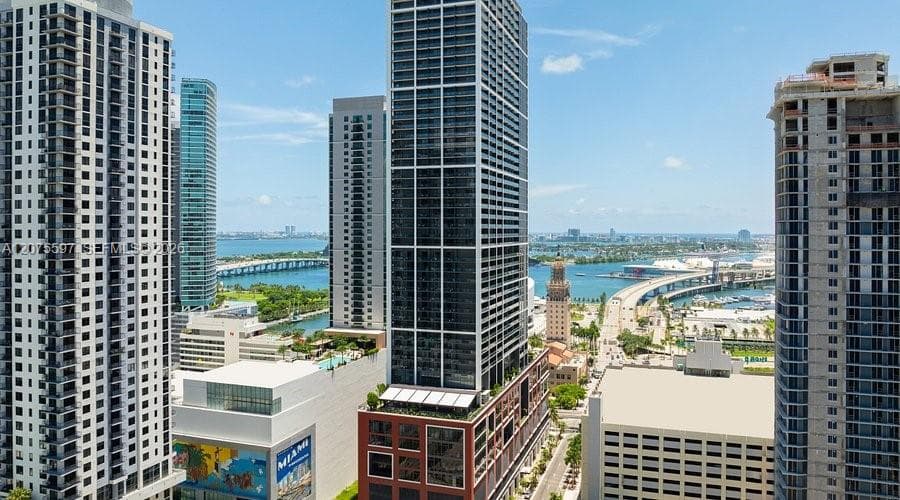 159 NE 6th St # 1920, Miami FL 33132