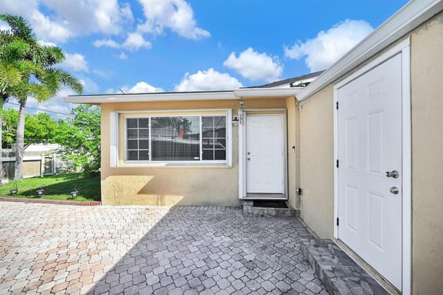 2171 SW 36TH Terrace, Fort Lauderdale FL 33312 - Fort Lauderdale, FL - Photo 2