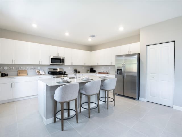 27307 SW 159 CT, Miami FL 33031 - Miami, FL - Photo 4