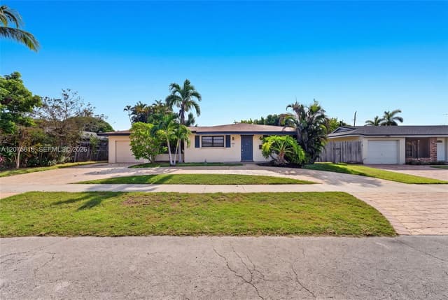 16111 SW 103rd Ct, Miami FL 33157 - Miami, FL - Photo 2