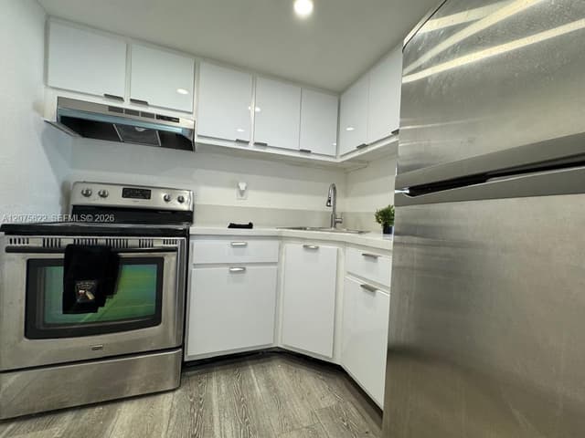 4550 NW 9th St # 709E, Miami FL 33126 - Miami, FL - Photo 3