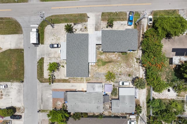 516 S Arnold Avenue, Lantana FL 33462 - Lantana, FL - Photo 3