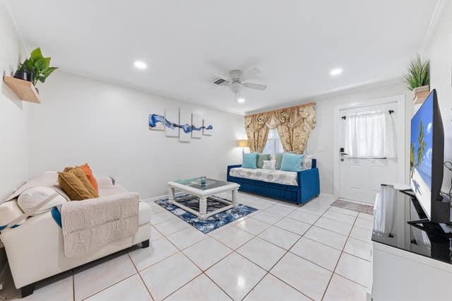 1230 BLOCK ISLAND Road # 1, Wellington FL 33414 - Wellington, FL - Photo 6