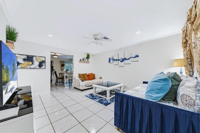 1230 BLOCK ISLAND Road # 1, Wellington FL 33414 - Wellington, FL - Photo 4