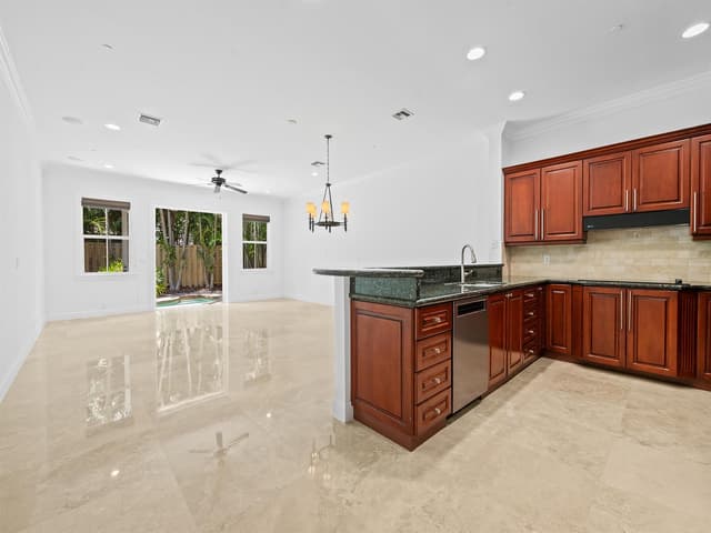 1423 NE 26th Avenue # 1423, Fort Lauderdale FL 33304 - Fort Lauderdale, FL - Photo 6