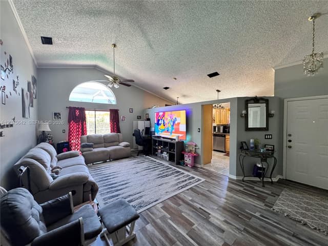 840 W Palm Run Dr, North Lauderdale FL 33068 - North Lauderdale, FL - Photo 5