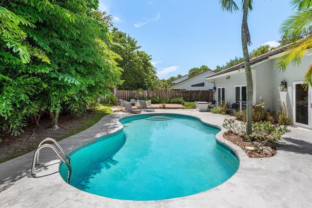 2815 HAMPTON Circle E, Delray Beach FL 33445 - Delray Beach, FL - Photo 6