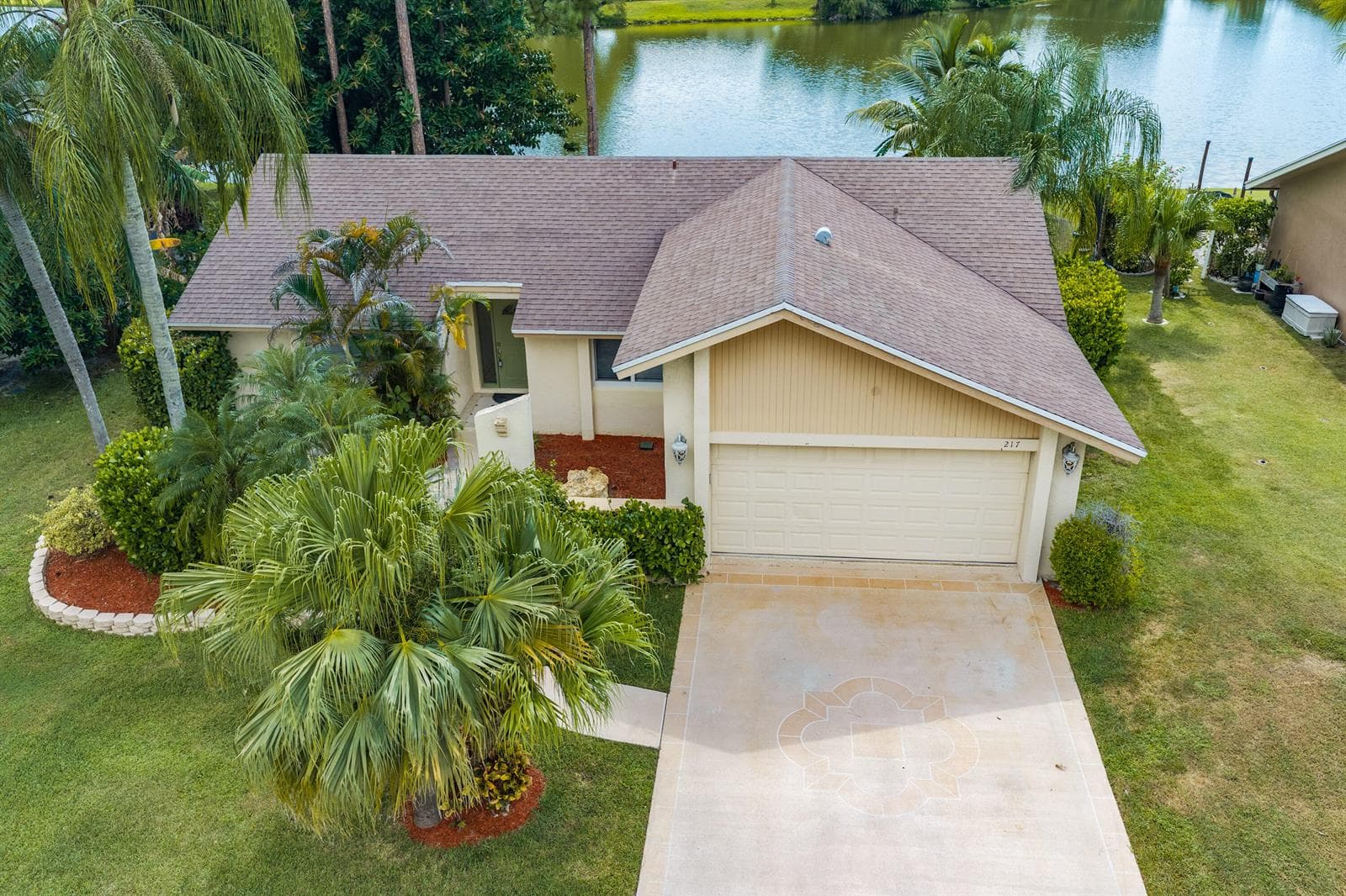 217 PARKWOOD Drive S, Royal Palm Beach FL 33411 - Royal Palm Beach, FL - Photo 1
