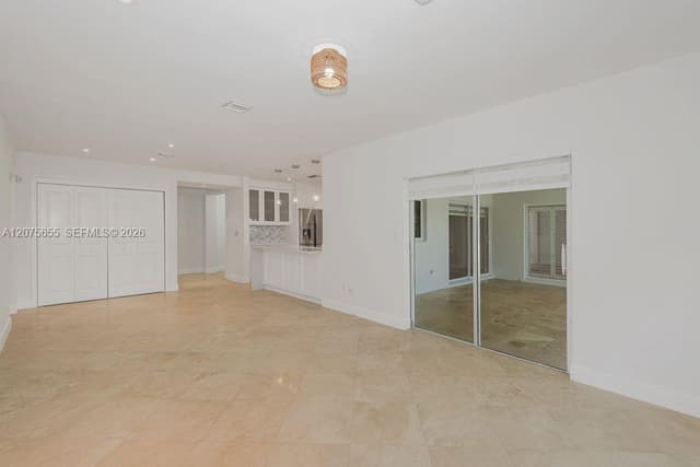 6931 Loch Ness Dr, Miami Lakes FL 33014 - Miami Lakes, FL - Photo 7