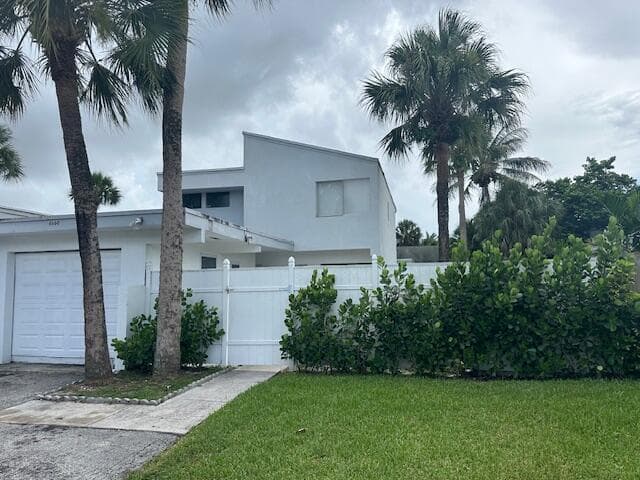 4660 NW 6TH Court, Delray Beach FL 33445 - Delray Beach, FL - Photo 1