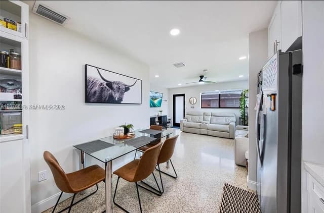 30 NW 56th Ct, Miami FL 33126 - Miami, FL - Photo 7