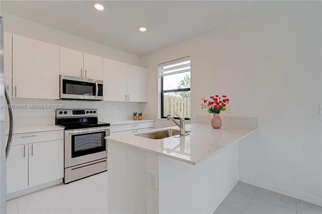 23220 SW 131st Ct, Miami FL 33170 - Miami, FL - Photo 4