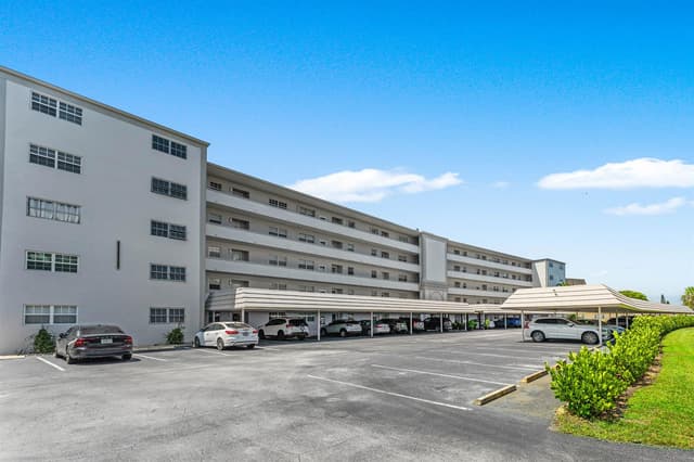 250 JOHN F KENNEDY Drive # 107, Atlantis FL 33462 - Atlantis, FL - Photo 3