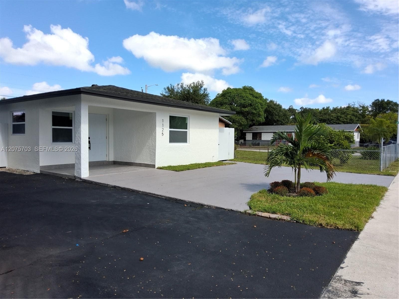 1125 NW 27th Ave, Fort Lauderdale FL 33311 - Fort Lauderdale, FL - Photo 1