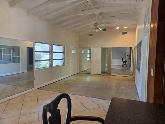 704 NE 22ND Drive # 4, Wilton Manors FL 33305 - Wilton Manors, FL - Photo 4