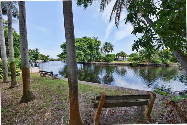 201 NE 29th Street, Wilton Manors FL 33334 - Wilton Manors, FL - Photo 2