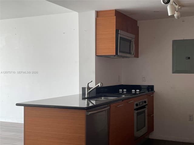 50 Biscayne Blvd # 4105, Miami FL 33132 - Miami, FL - Photo 6