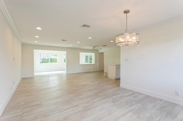 1615 Venus Avenue, Jupiter FL 33469 - Jupiter, FL - Photo 3