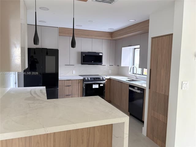 4291 SW 14th St, Miami FL 33134 - Miami, FL - Photo 6