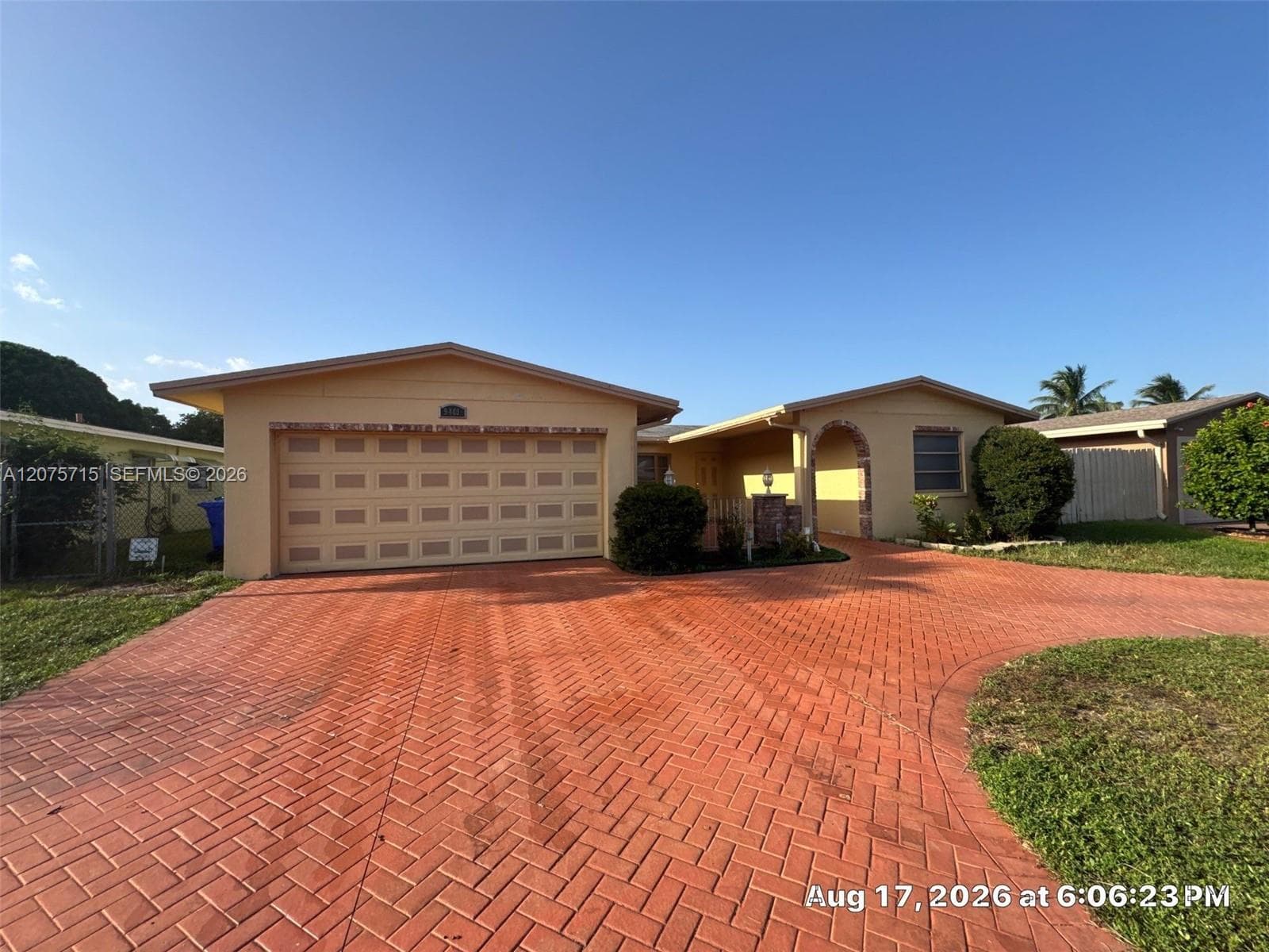 9401 NW 20th St, Pembroke Pines FL 33024 - Pembroke Pines, FL - Photo 1