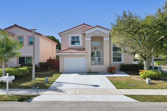 2001 Barcelona Ter, Margate FL 33063 - Margate, FL - Photo 4