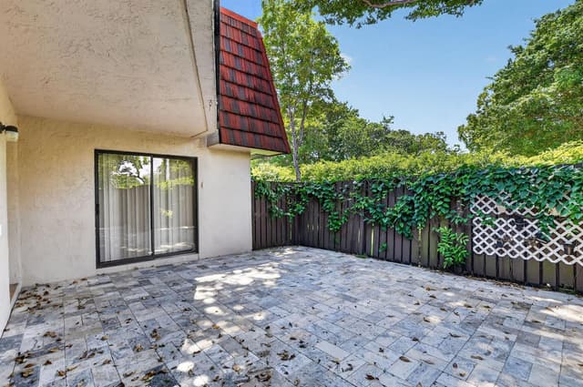 8558 Boca Rio Drive, Boca Raton FL 33433 - Boca Raton, FL - Photo 5