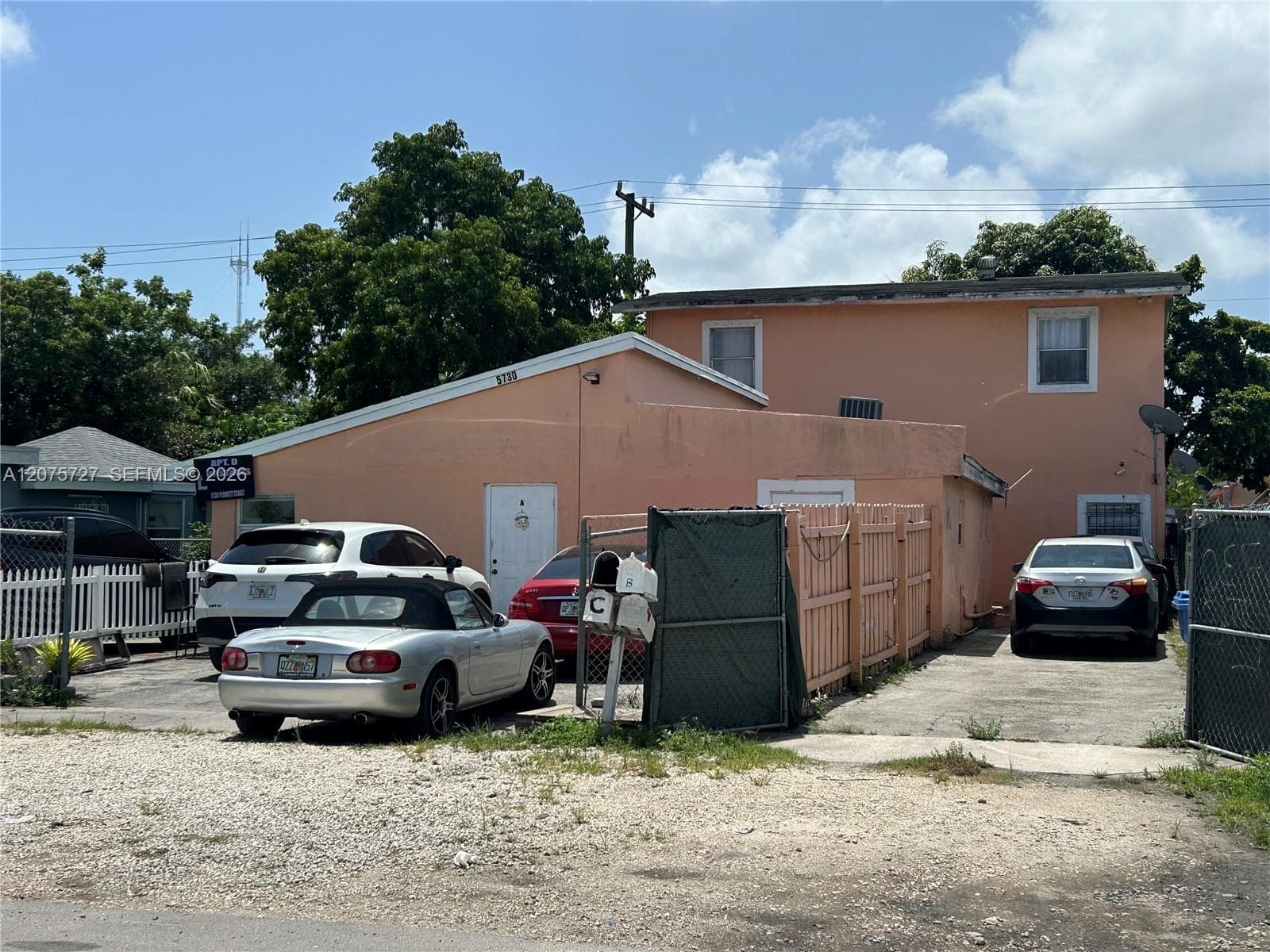 5730 Plunkett St, Hollywood FL 33023 - Hollywood, FL - Photo 1