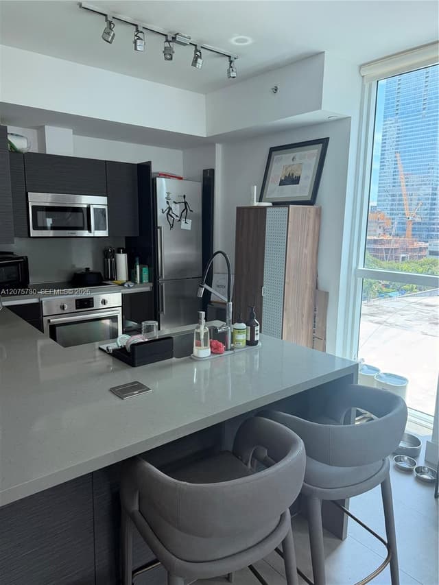 1080 Brickell Ave # 913, Miami FL 33131 - Miami, FL - Photo 4