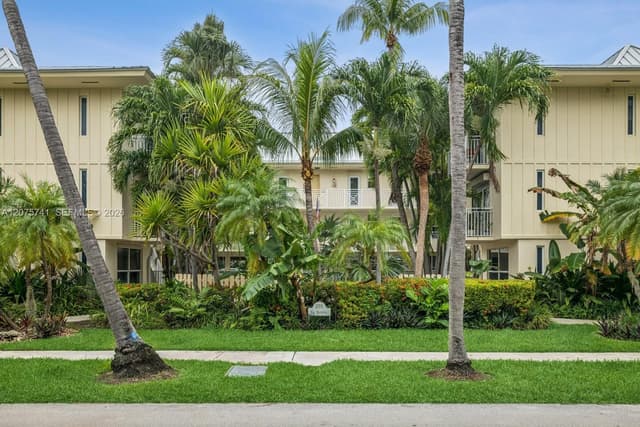 255 Sunrise Dr # 107, Key Biscayne FL 33149 - Key Biscayne, FL - Photo 3