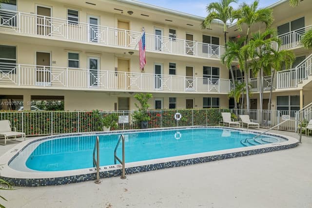 255 Sunrise Dr # 107, Key Biscayne FL 33149 - Key Biscayne, FL - Photo 4