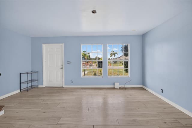 1028 36TH Street, West Palm Beach FL 33407 - West Palm Beach, FL - Photo 6