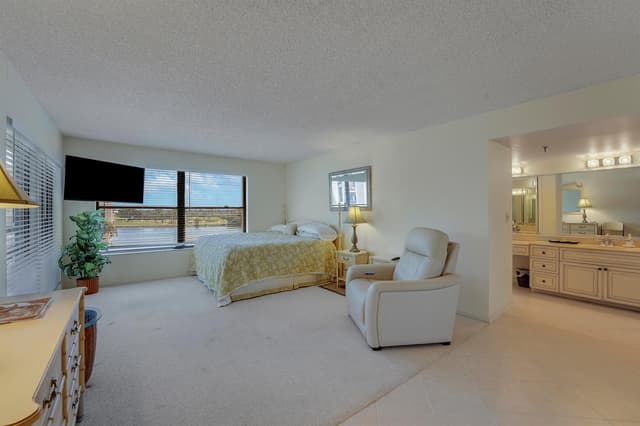 372 Golfview Road # 403, North Palm Beach FL 33408 - North Palm Beach, FL - Photo 6