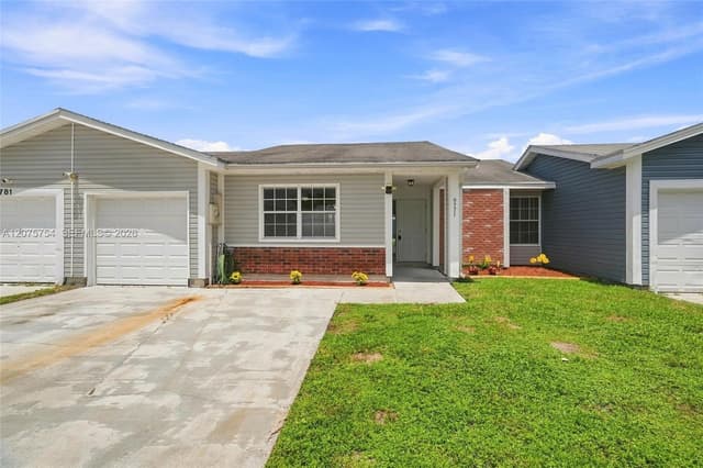9771 W Fern Ln, Miramar FL 33025 - Miramar, FL - Photo 2
