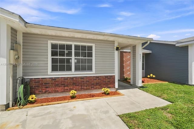 9771 W Fern Ln, Miramar FL 33025 - Miramar, FL - Photo 3