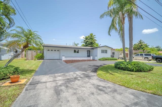 4448 SW 37th Ave, Dania Beach FL 33312 - Dania Beach, FL - Photo 2