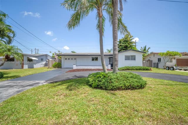 4448 SW 37th Ave, Dania Beach FL 33312 - Dania Beach, FL - Photo 3