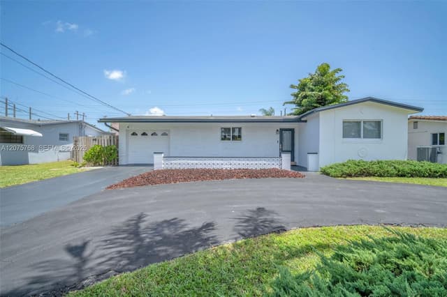 4448 SW 37th Ave, Dania Beach FL 33312 - Dania Beach, FL - Photo 4
