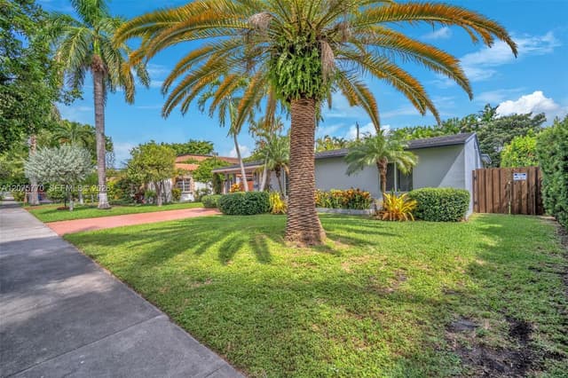 907 NE 5th St, Hallandale Beach FL 33009 - Hallandale Beach, FL - Photo 3