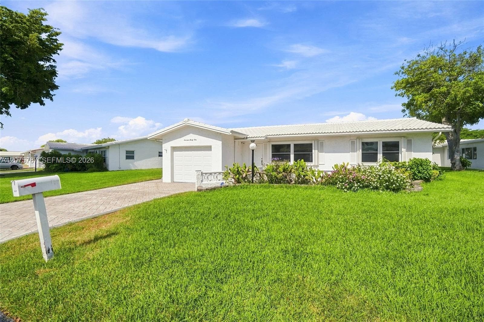1431 NW 85th Way, Plantation FL 33322