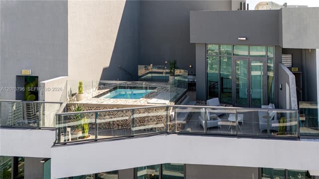 1300 S Miami Ave, Miami FL 33130 - Miami, FL - Photo 6