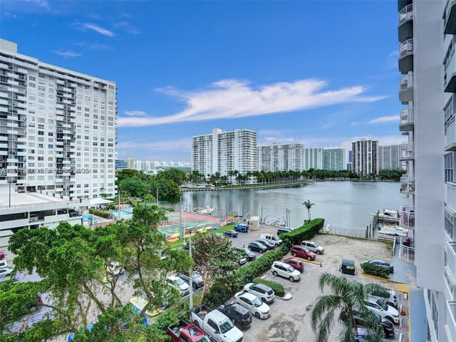 18061 Biscayne Blvd # 502, Aventura FL 33160 - Aventura, FL - Photo 3