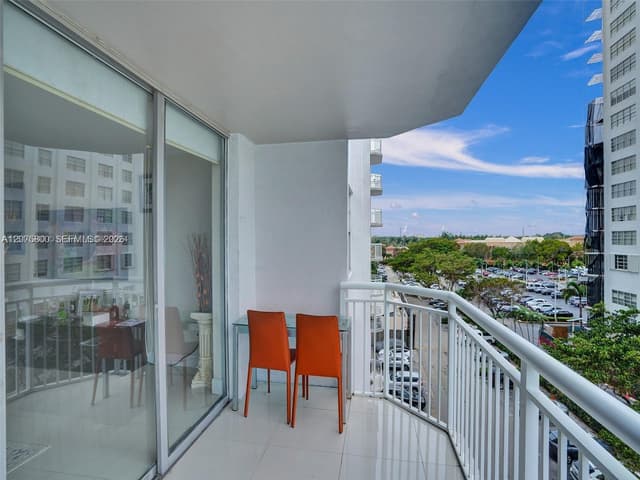 18061 Biscayne Blvd # 502, Aventura FL 33160 - Aventura, FL - Photo 4