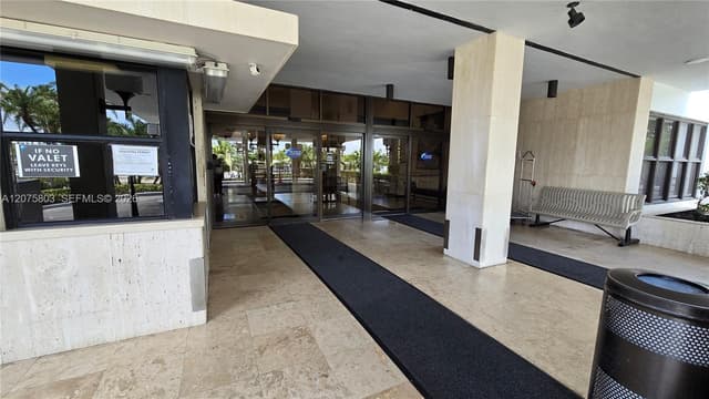 2500 Parkview Dr # 2317, Hallandale Beach FL 33009 - Hallandale Beach, FL - Photo 4