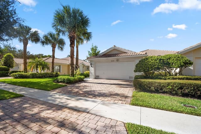 8038 MONTSERRAT Place, Wellington FL 33414 - Wellington, FL - Photo 4