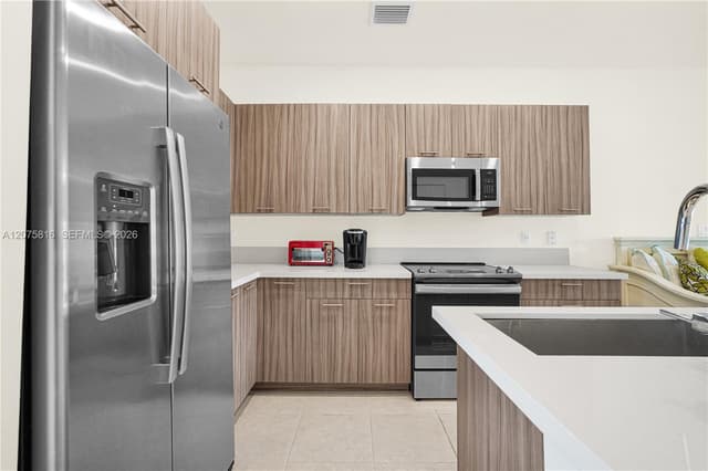 8301 NW 41st St # 303, Doral FL 33166 - Doral, FL - Photo 6