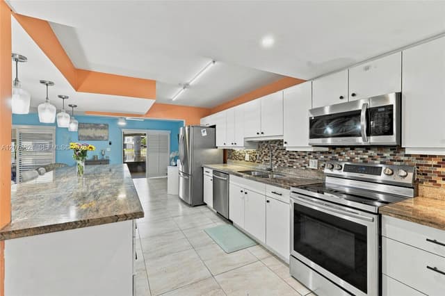 958 Mockingbird Ln # 513, Plantation FL 33324 - Plantation, FL - Photo 3