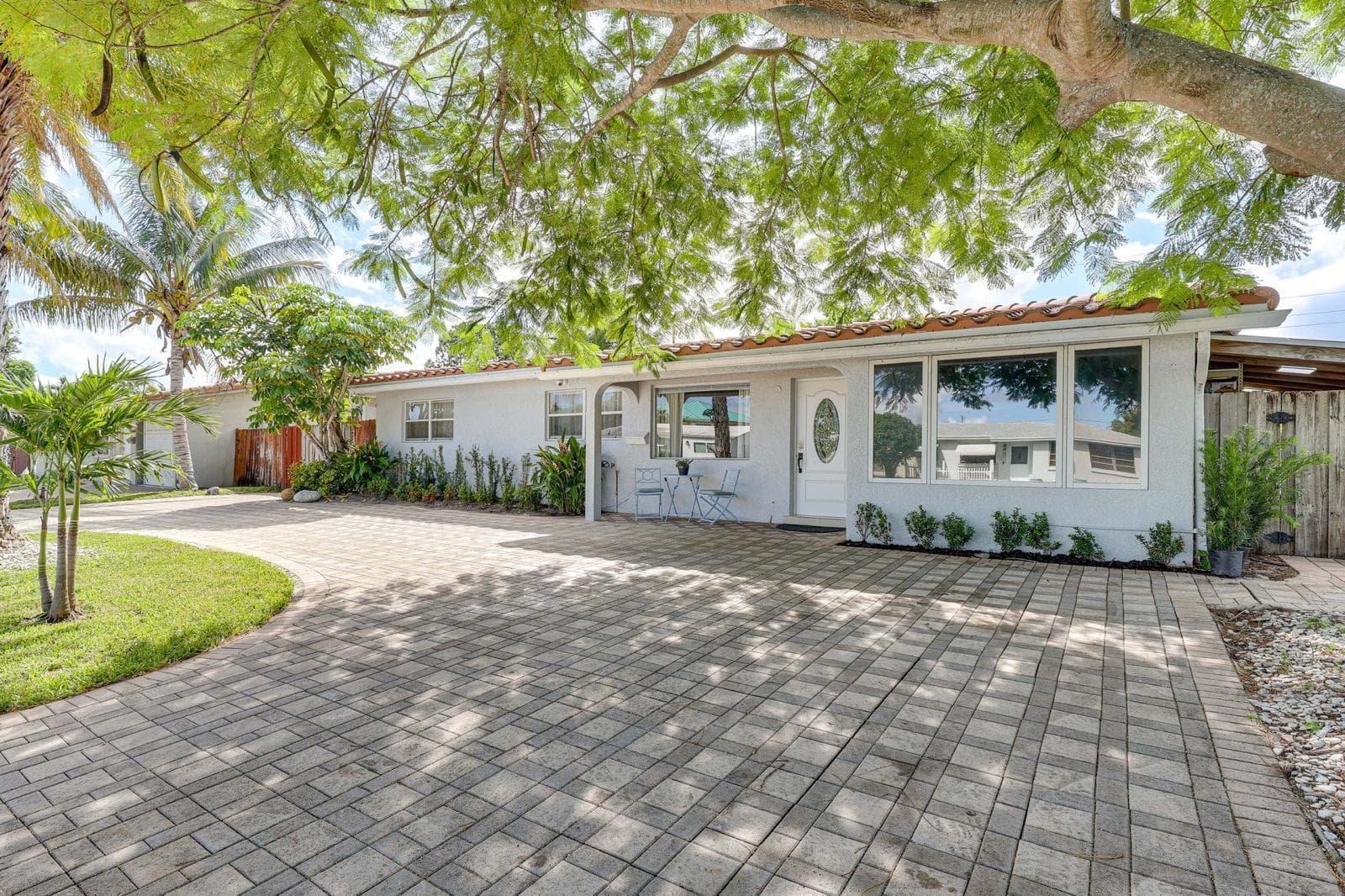 1313 SE 1ST Way, Deerfield Beach FL 33441