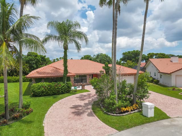 8501 NW 80 Street, Tamarac FL 33321 - Tamarac, FL - Photo 2